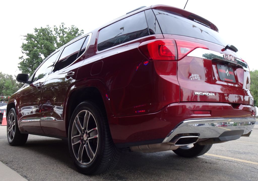 2017 GMC Acadia Image 13