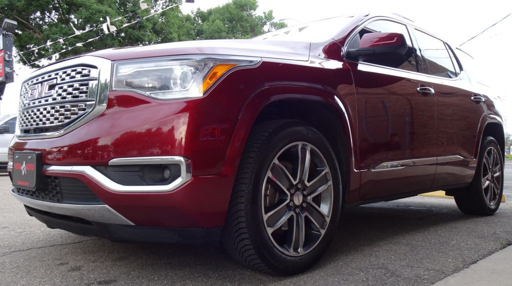 2017 GMC Acadia Image 16