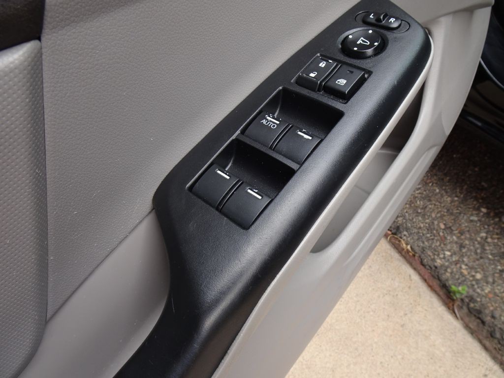 2012 Honda Civic Image 19
