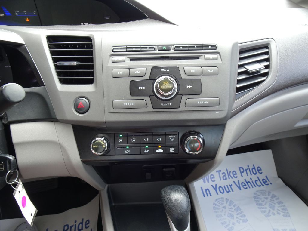 2012 Honda Civic Image 27