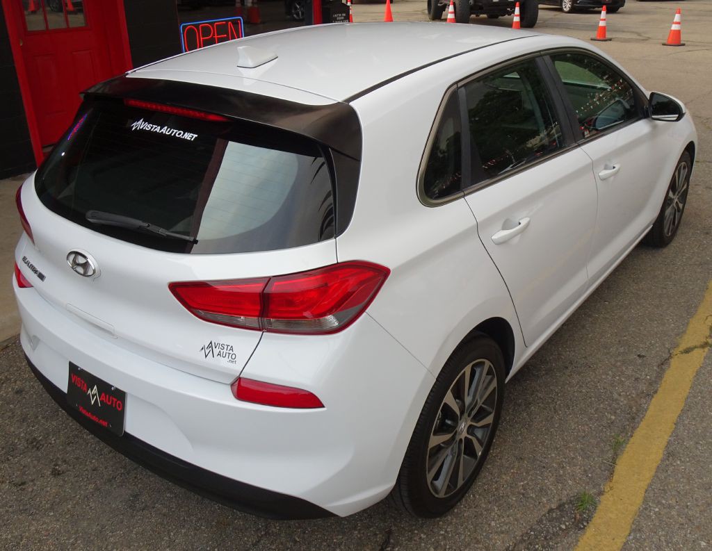 2018 Hyundai Elantra Image 10