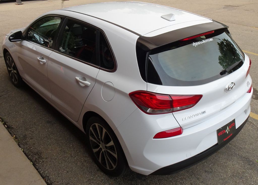 2018 Hyundai Elantra Image 14