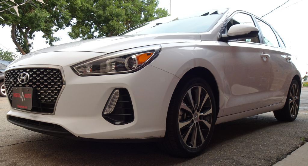 2018 Hyundai Elantra Image 16
