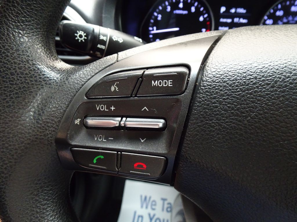 2018 Hyundai Elantra Image 23