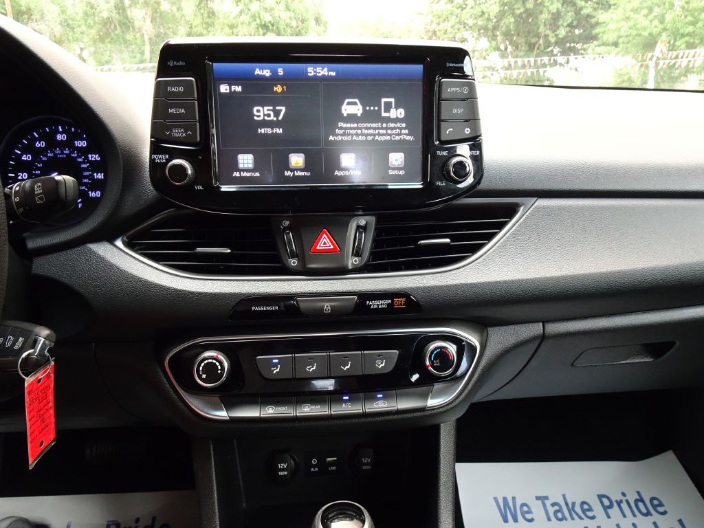 2018 Hyundai Elantra Image 26