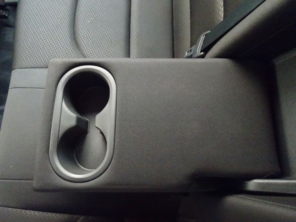 2018 Hyundai Elantra Image 33