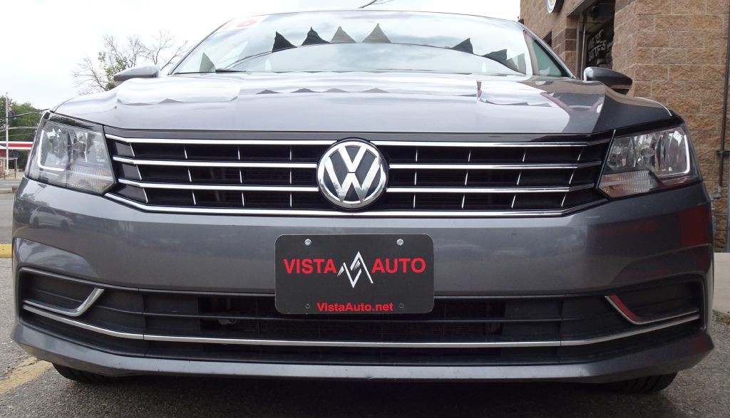 2016 Volkswagen Passat Image 5