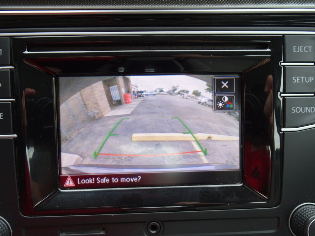 2016 Volkswagen Passat Image 27