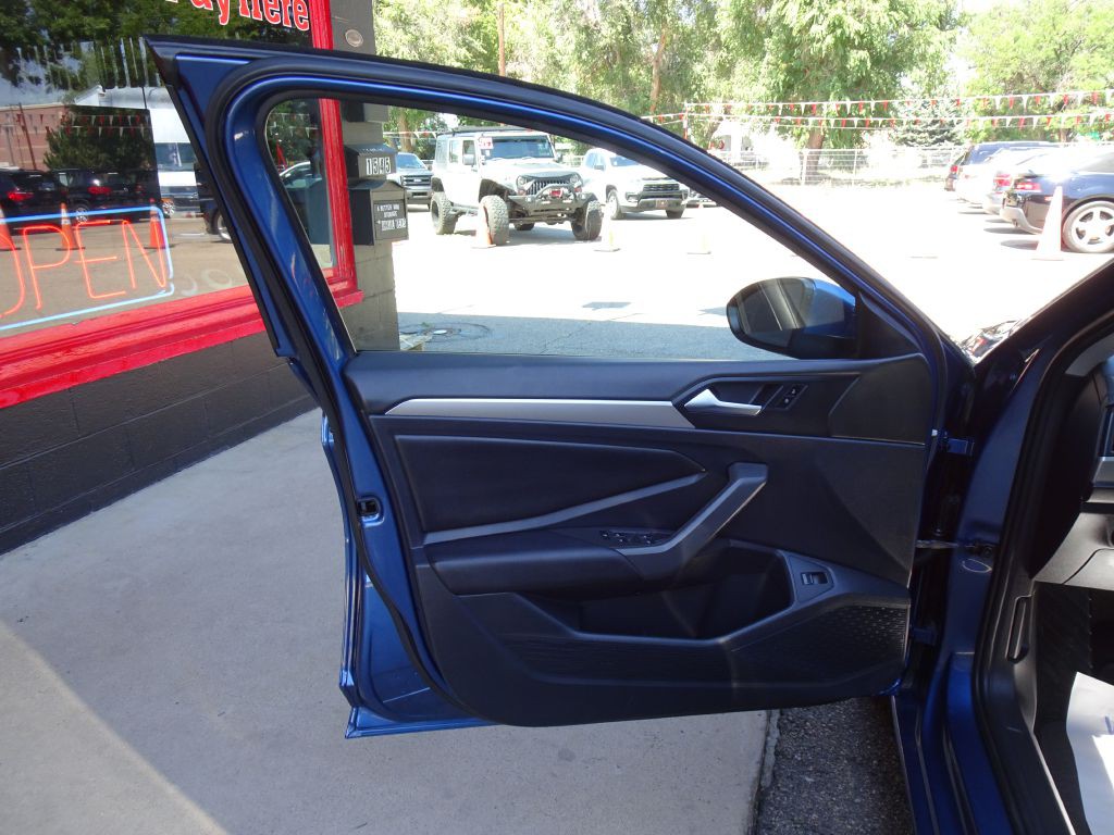 2019 Volkswagen Jetta Image 18