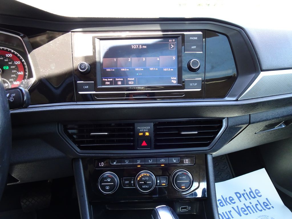 2019 Volkswagen Jetta Image 25