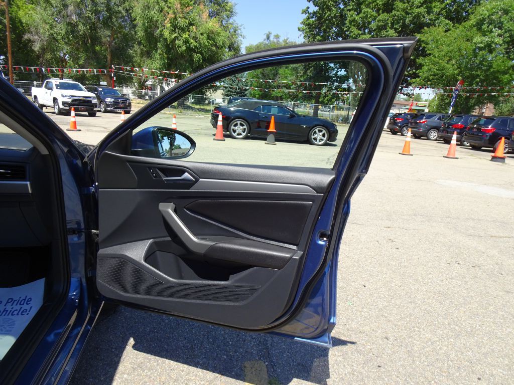 2019 Volkswagen Jetta Image 40