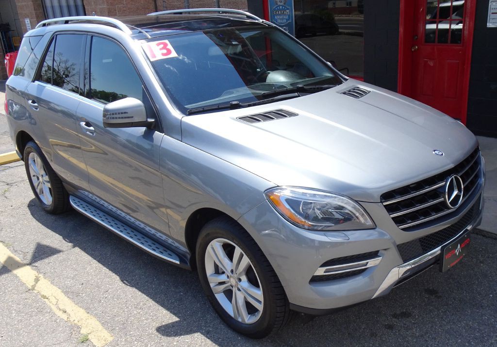 2013 Mercedes-Benz M-Class Image 3
