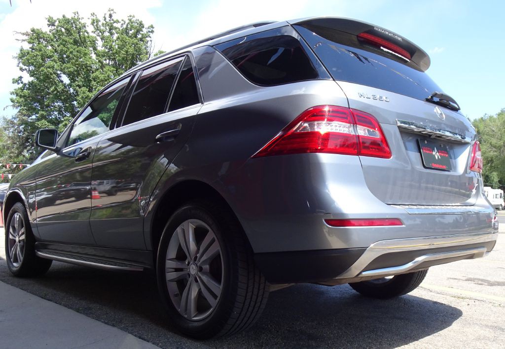 2013 Mercedes-Benz M-Class Image 13