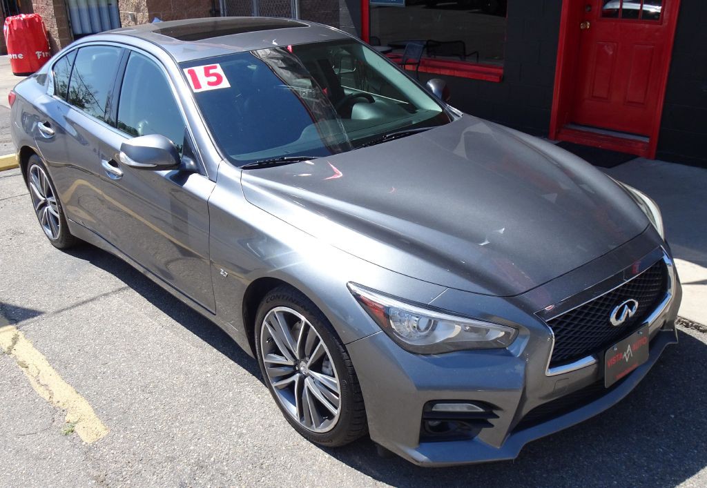 2015 INFINITI Q50 Image 3