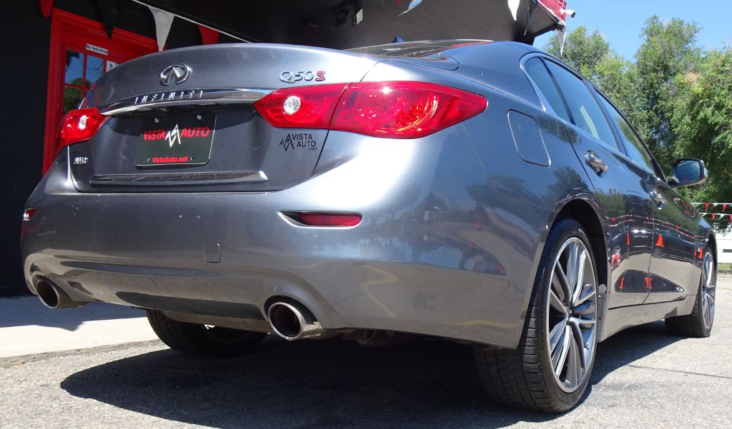2015 INFINITI Q50 Image 9
