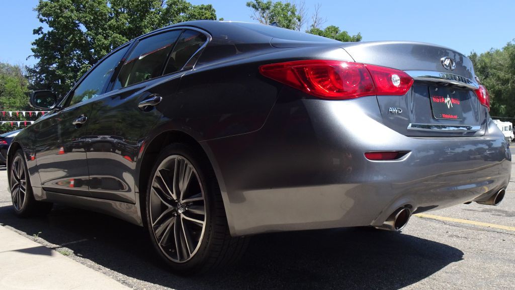 2015 INFINITI Q50 Image 13