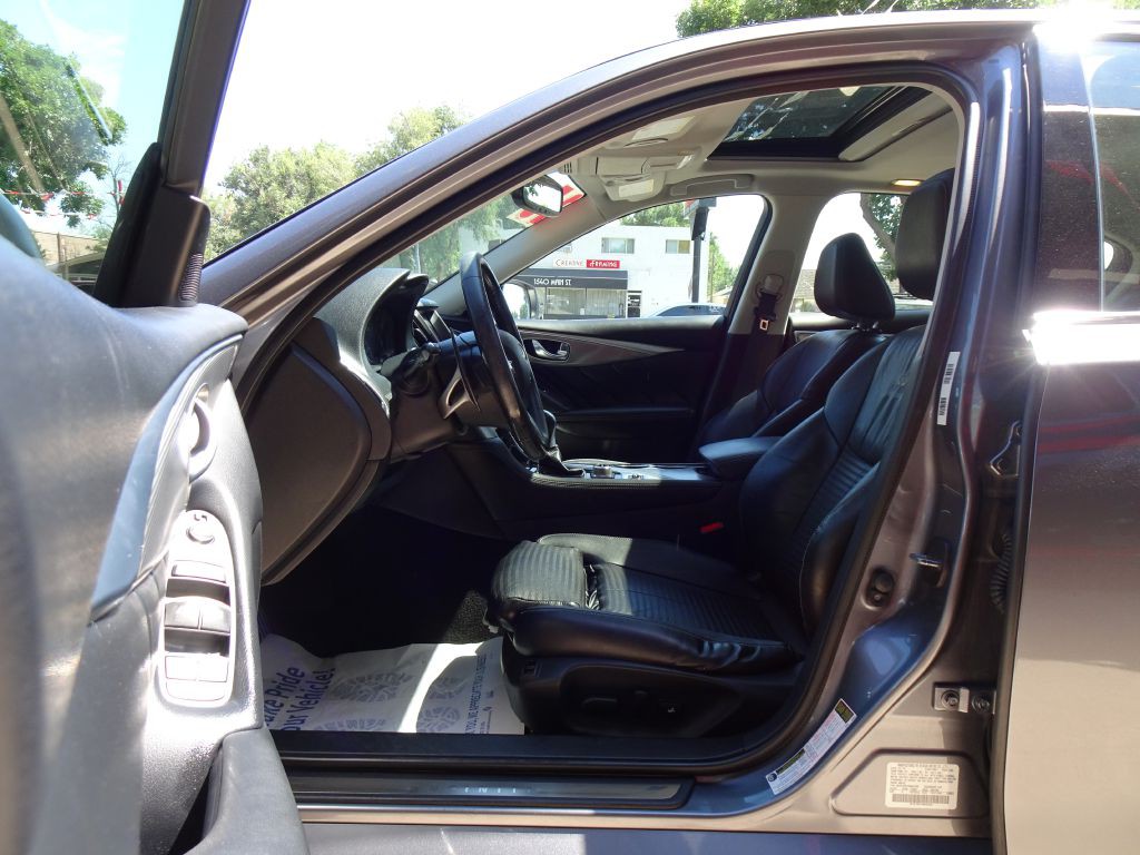 2015 INFINITI Q50 Image 20