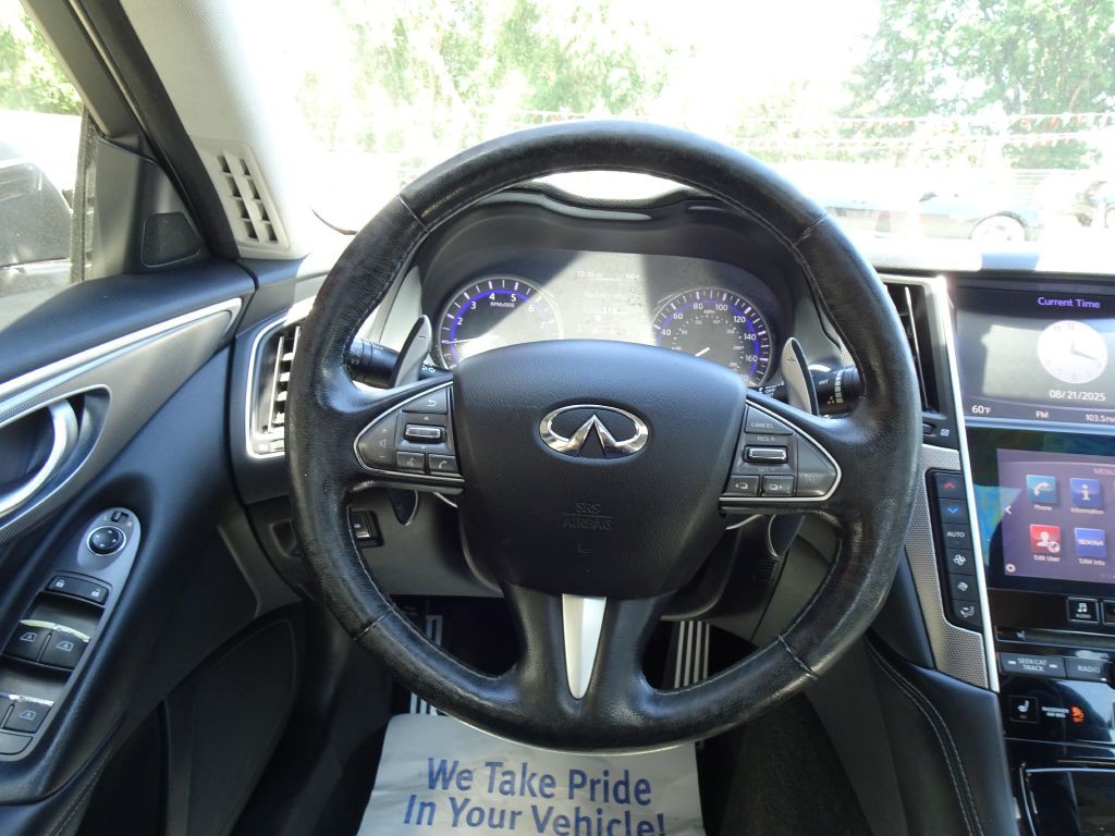 2015 INFINITI Q50 Image 21