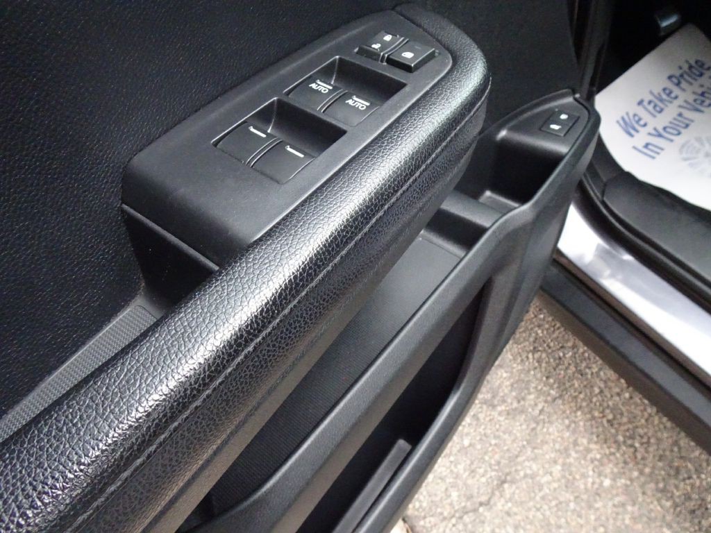 2017 Honda Pilot Image 19