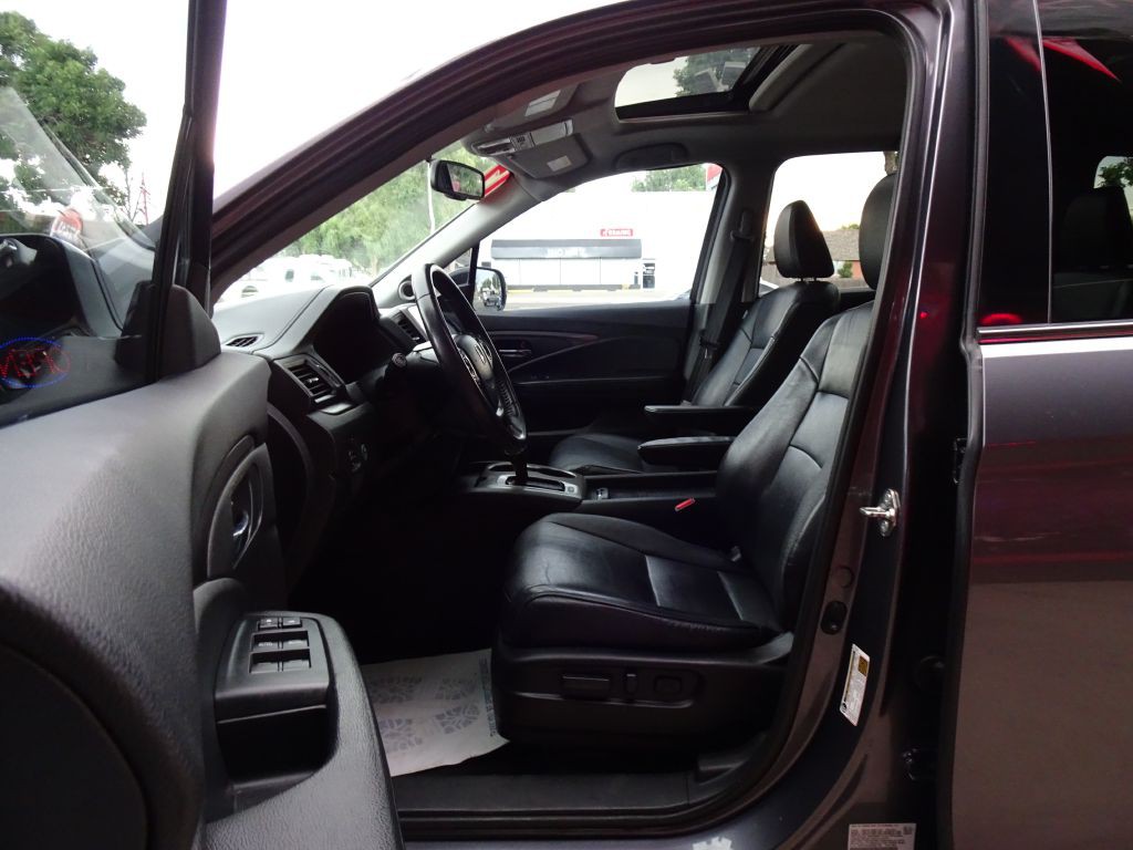 2017 Honda Pilot Image 20