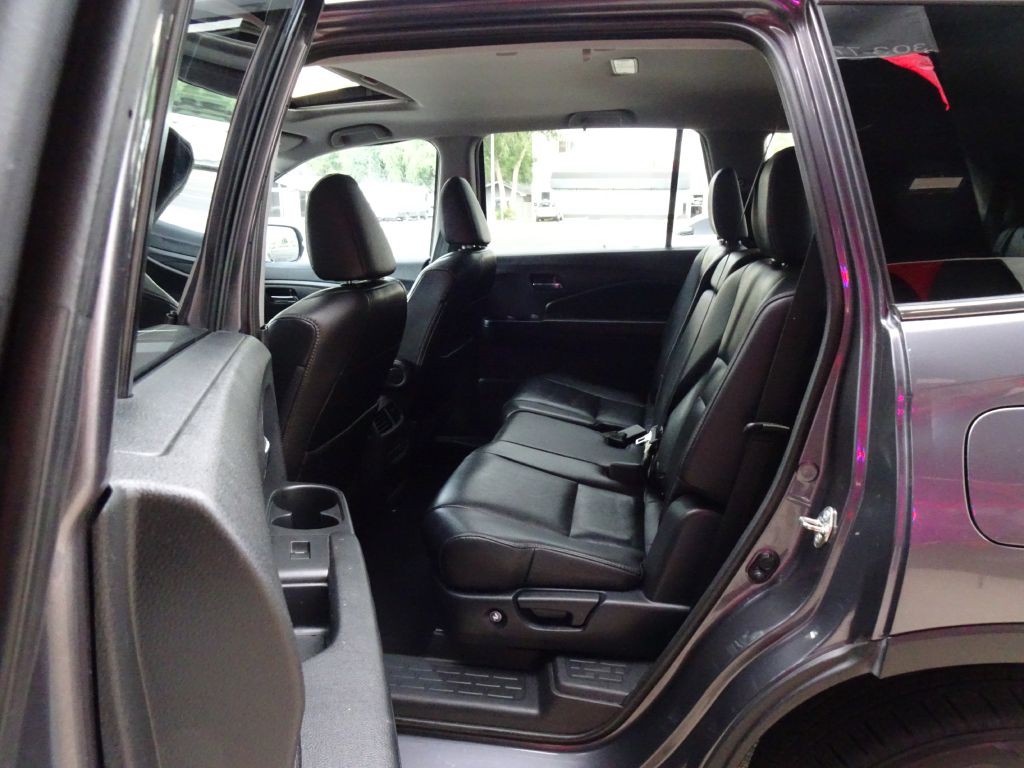 2017 Honda Pilot Image 34