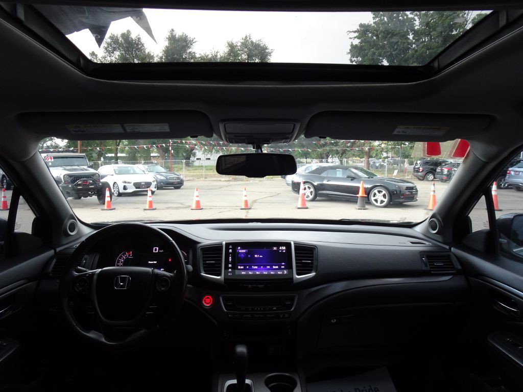 2017 Honda Pilot Image 37