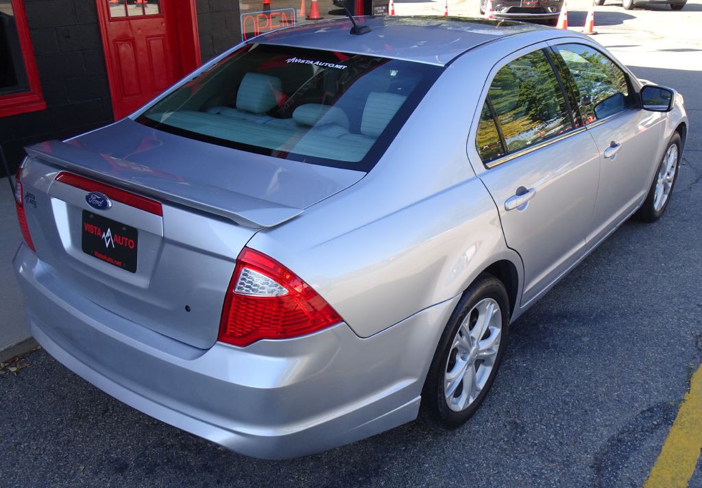 2012 Ford Fusion Image 10