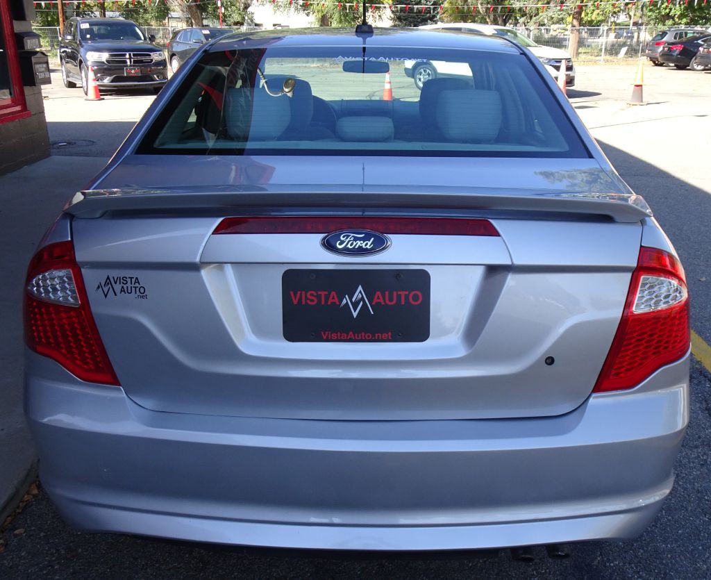 2012 Ford Fusion Image 11