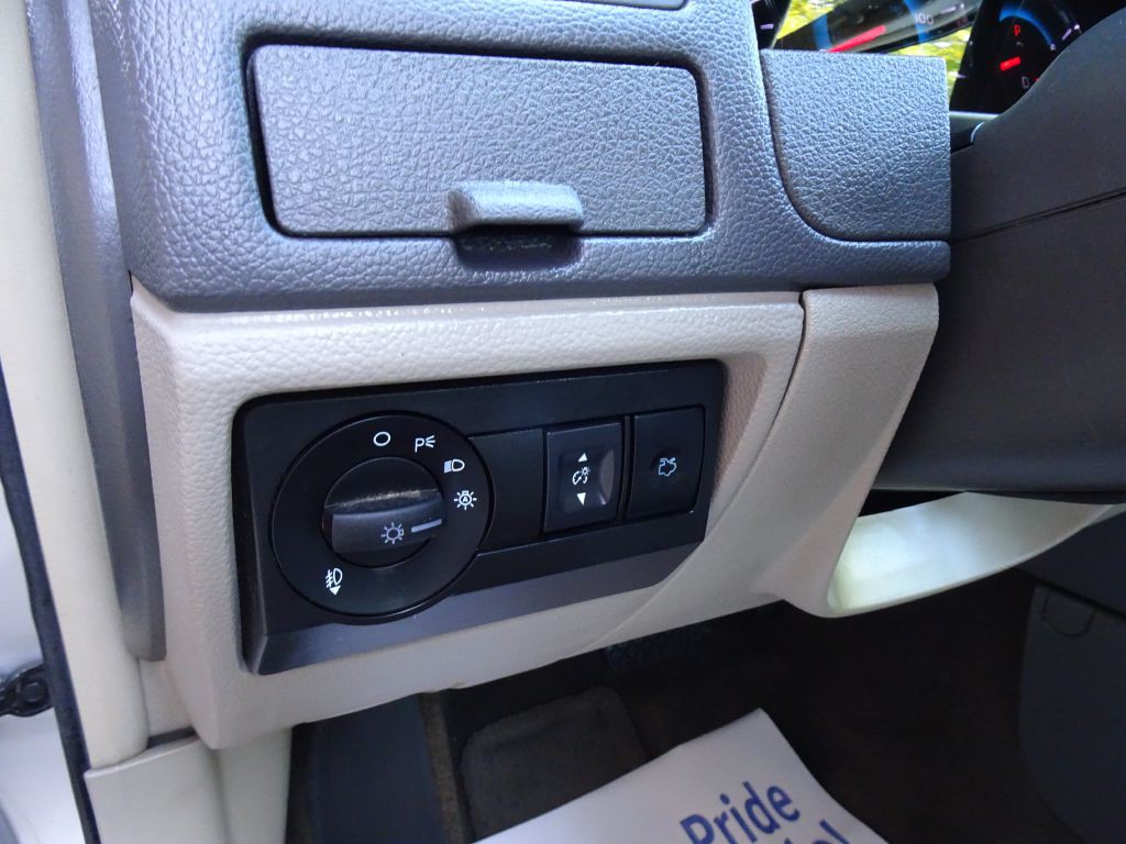 2012 Ford Fusion Image 22