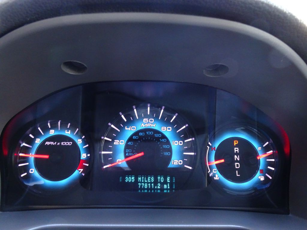 2012 Ford Fusion Image 23