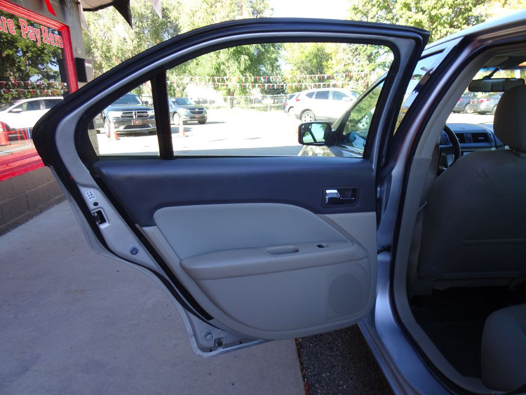 2012 Ford Fusion Image 28