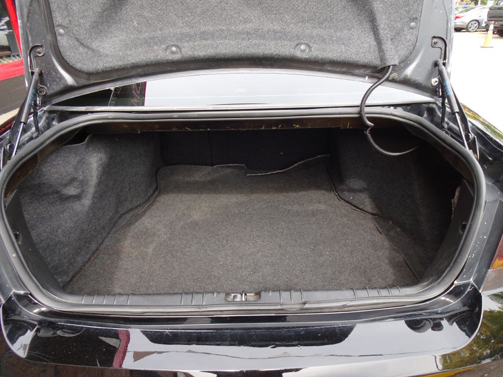 2009 Chevrolet Impala Image 32
