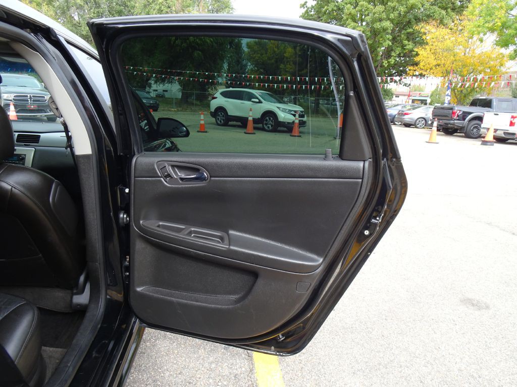 2009 Chevrolet Impala Image 33