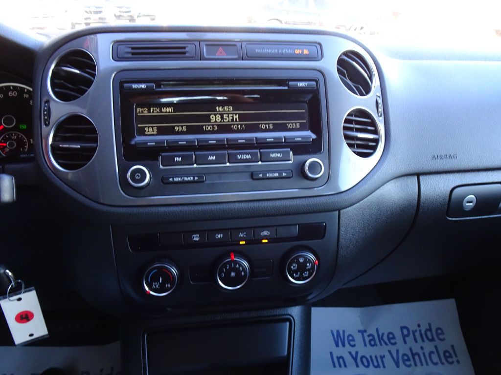 2013 Volkswagen Tiguan Image 23