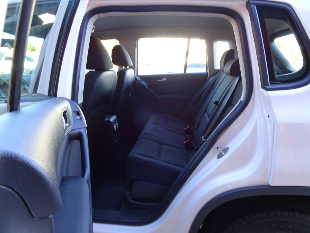 2013 Volkswagen Tiguan Image 28