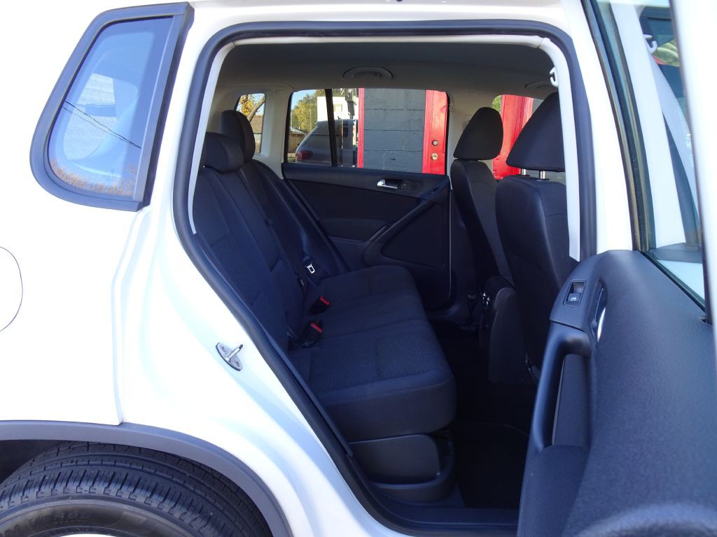2013 Volkswagen Tiguan Image 34