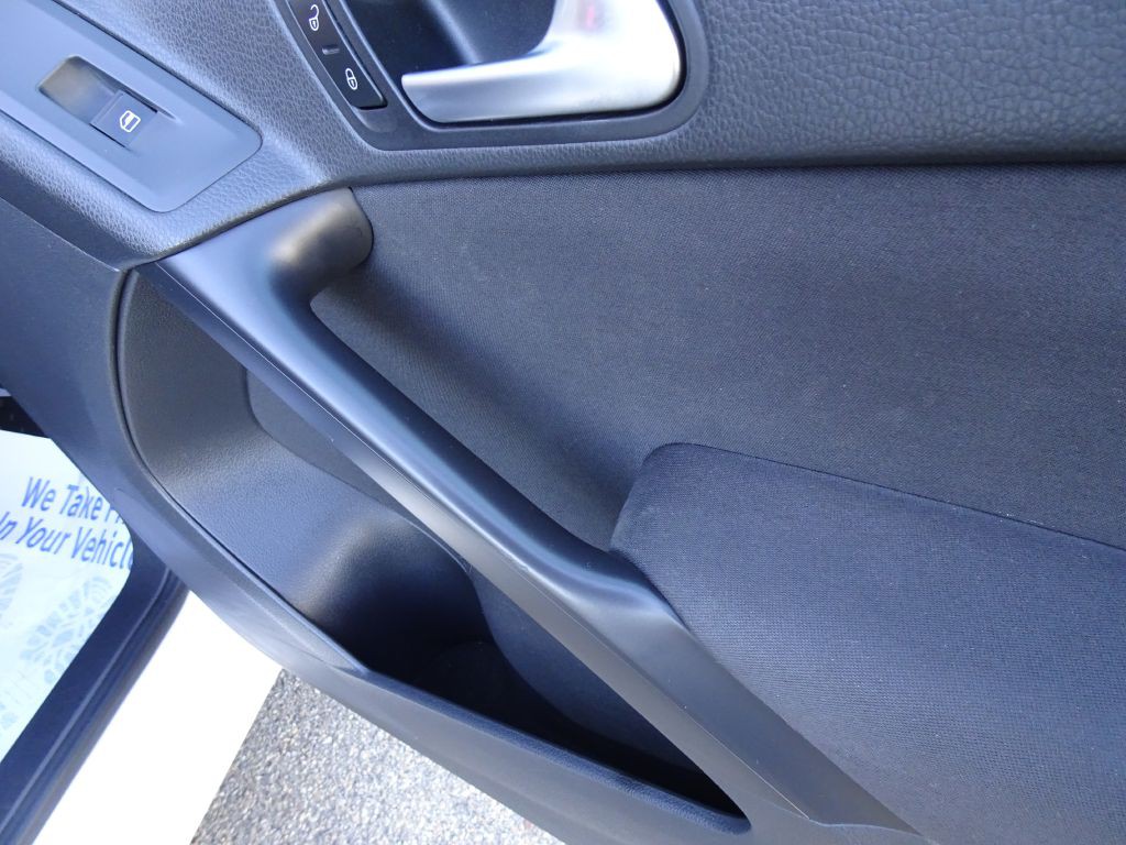 2013 Volkswagen Tiguan Image 36