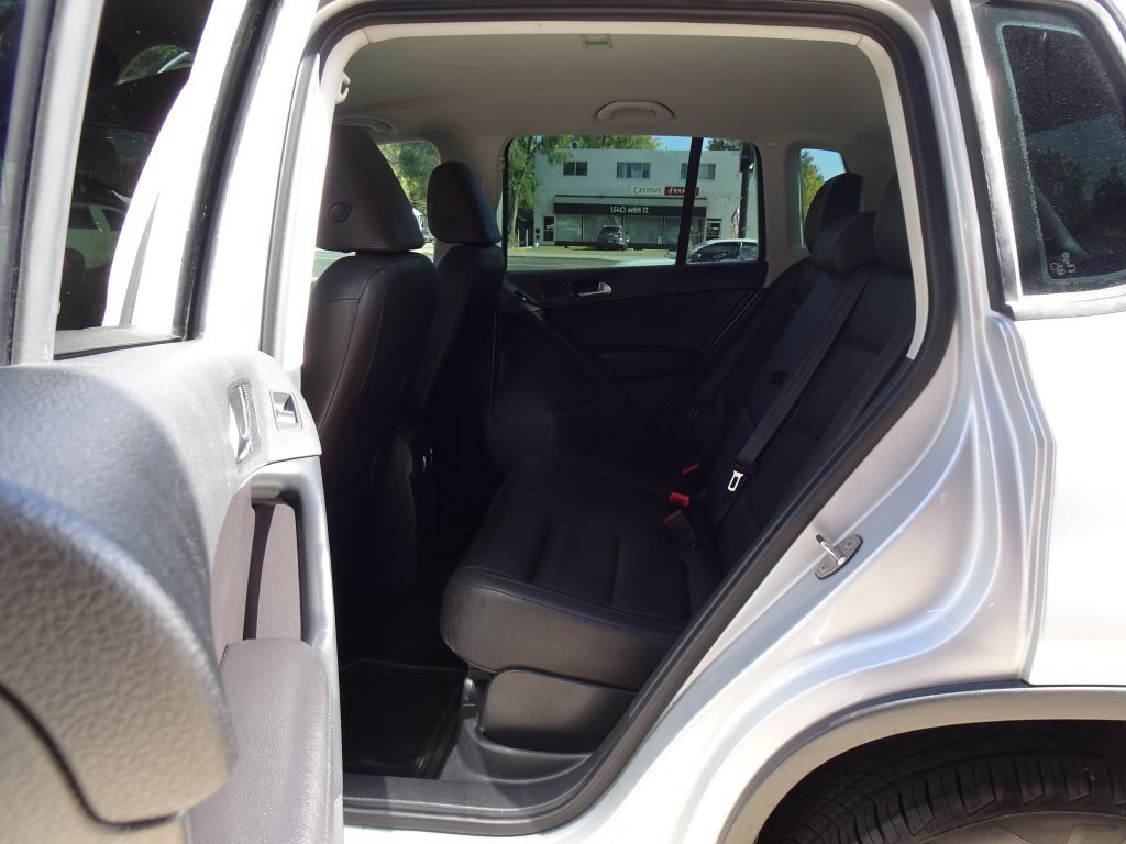 2016 Volkswagen Tiguan Image 29