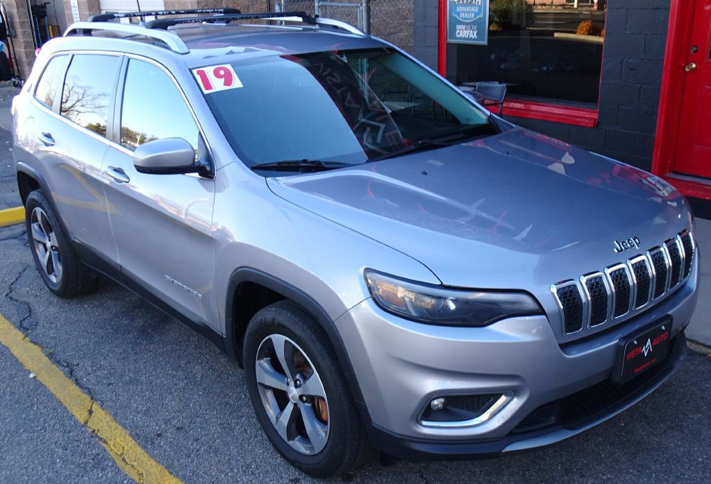 2019 Jeep Cherokee Image 3