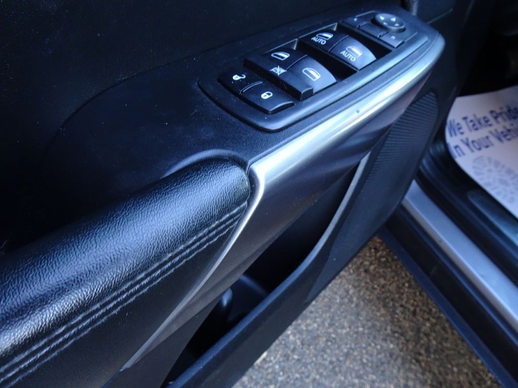 2019 Jeep Cherokee Image 19