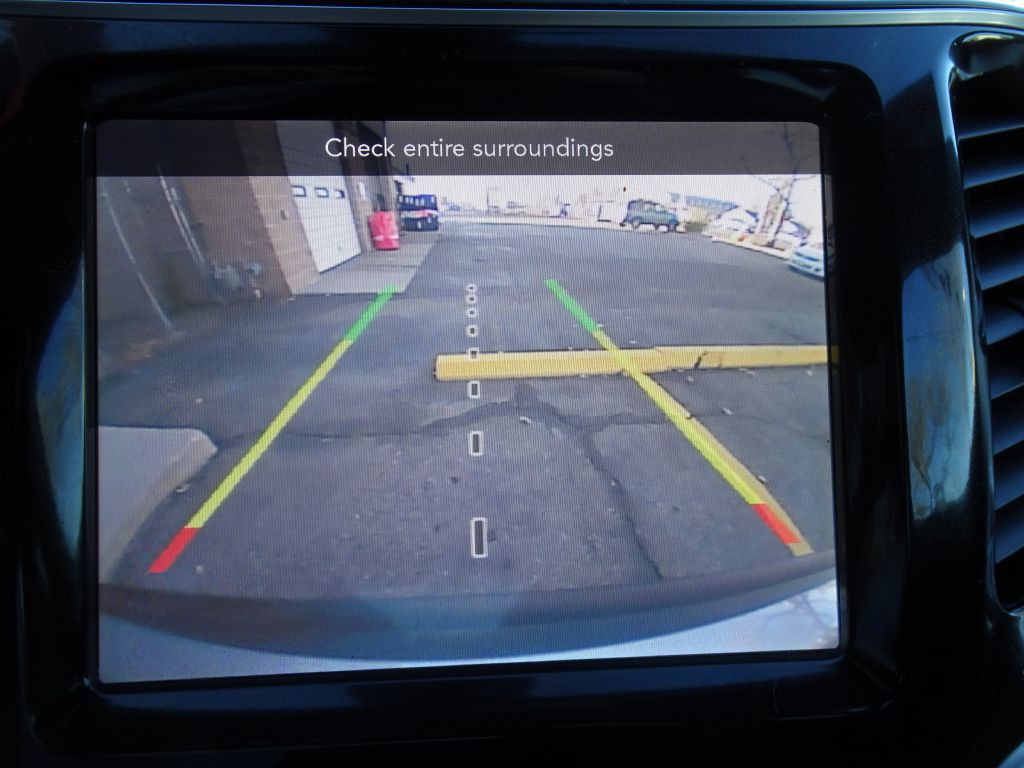 2019 Jeep Cherokee Image 24