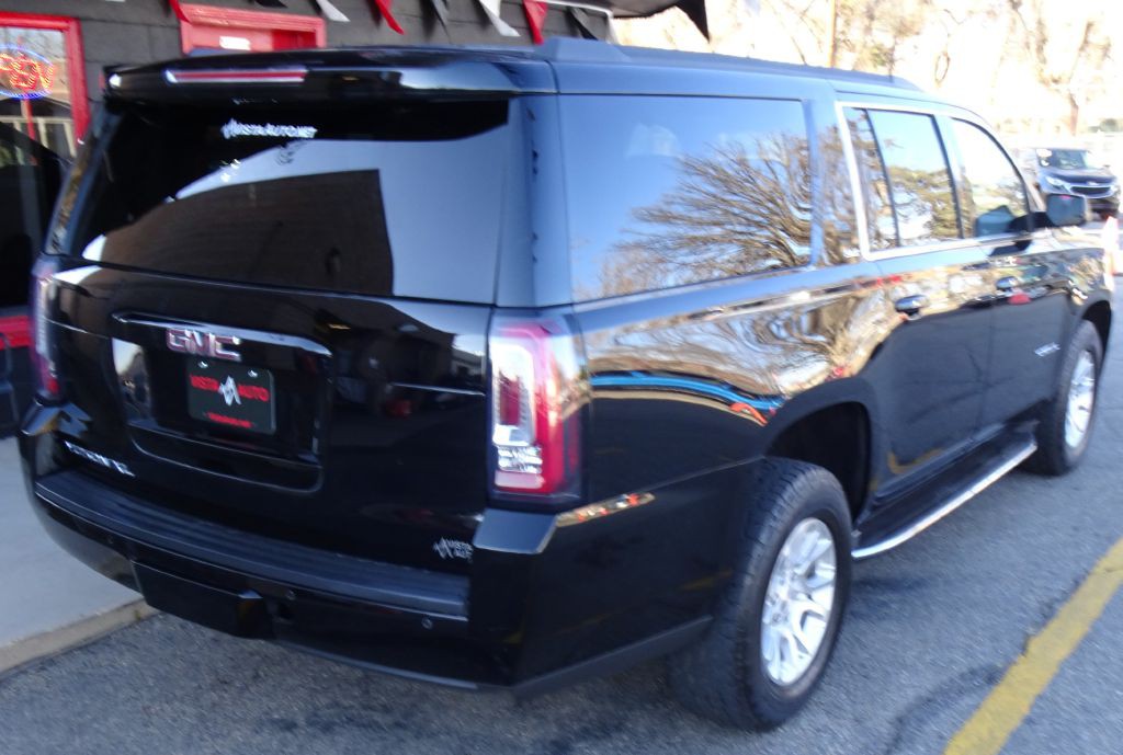 2018 GMC Yukon Image 10