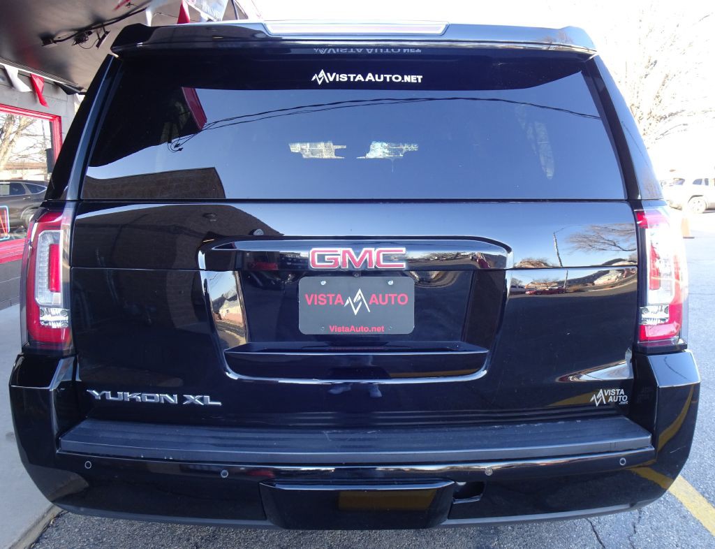 2018 GMC Yukon Image 11