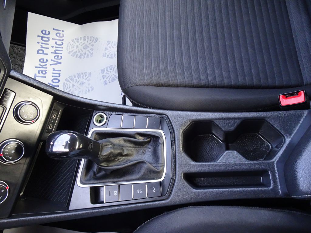 2022 Volkswagen Jetta Image 25