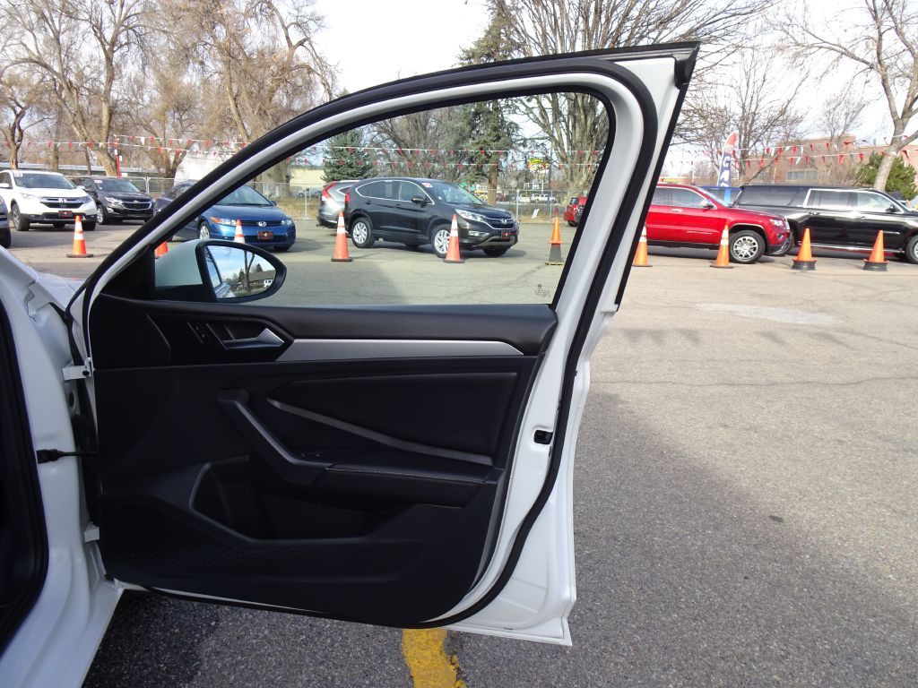 2022 Volkswagen Jetta Image 35