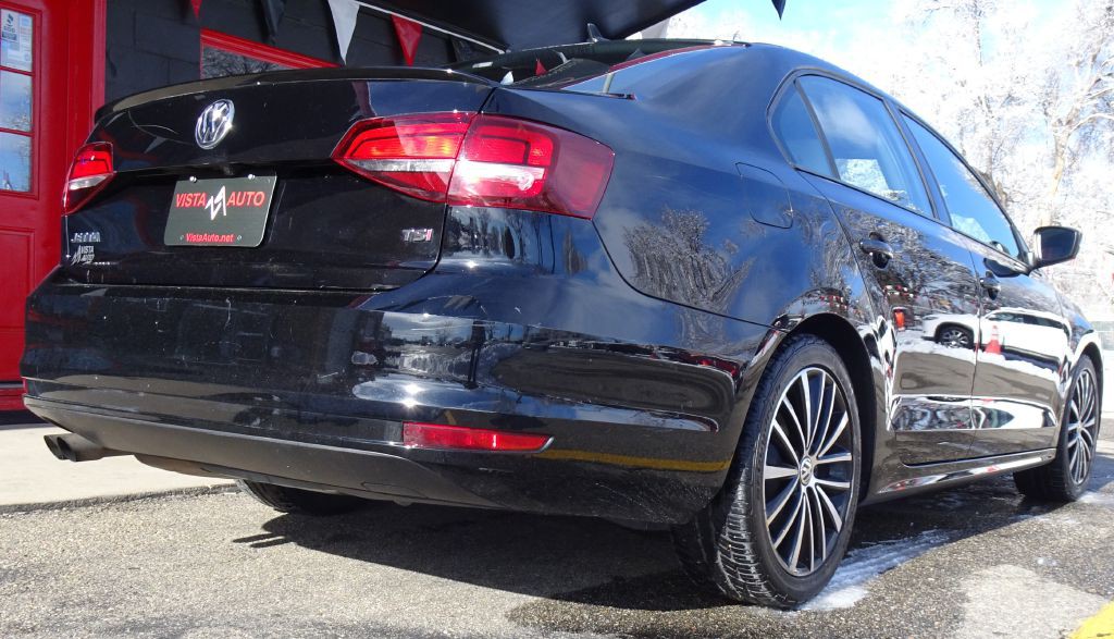 2016 Volkswagen Jetta Image 9