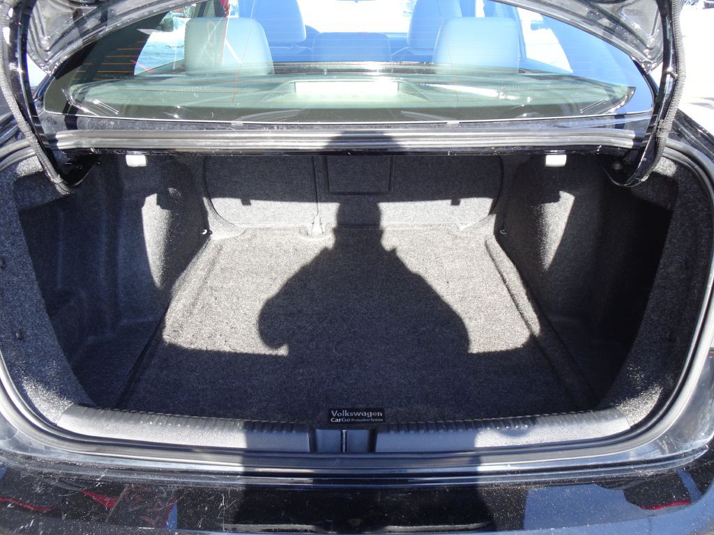 2016 Volkswagen Jetta Image 30