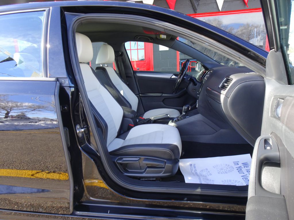 2016 Volkswagen Jetta Image 37