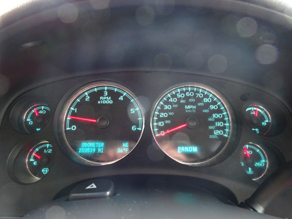 2011 Chevrolet Tahoe Image 23