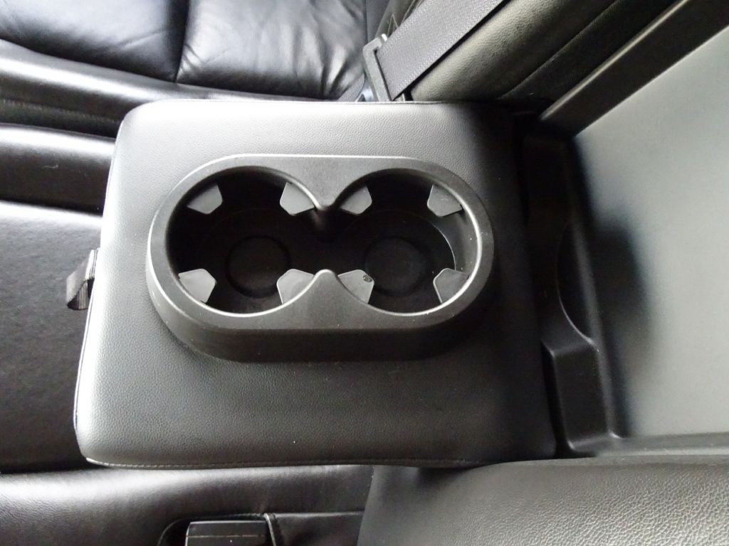 2011 Chevrolet Tahoe Image 29